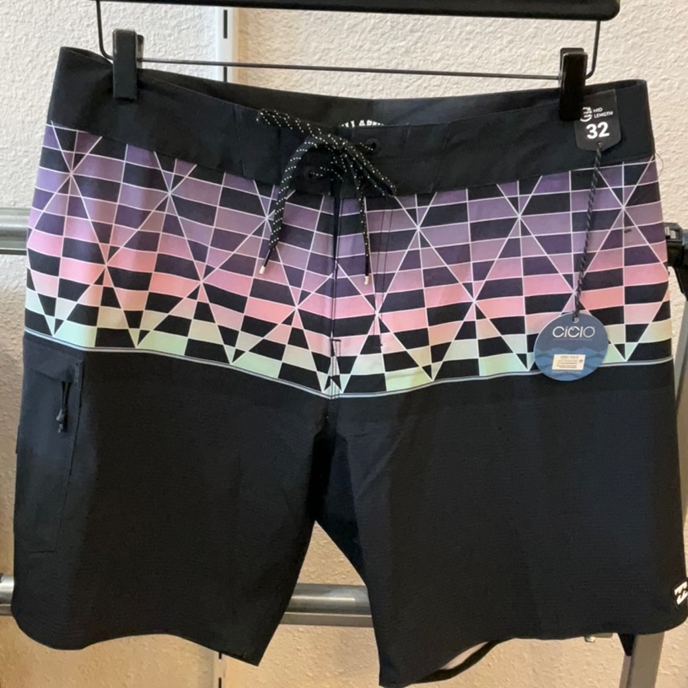 Billabong Men’s Board Short